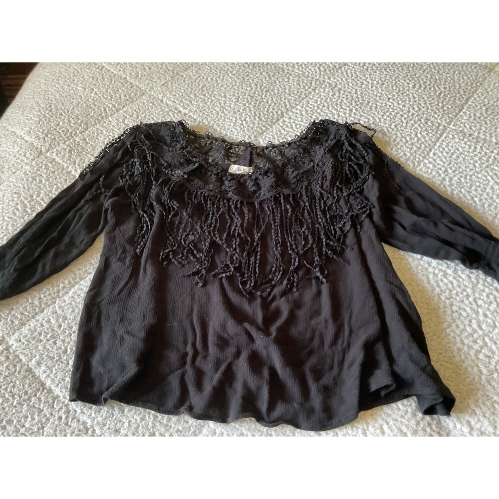 Kye Mi Crochet Fringe Blouse Womens Small Black Excellent Boho Lace Top